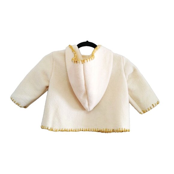 Handmade Girls Wool Hooded Coat 2 Button Graphic Bear Bees Jacket - Picture 4 of 4